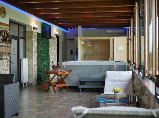 Inn Hanu Lui Gica Satu Mare